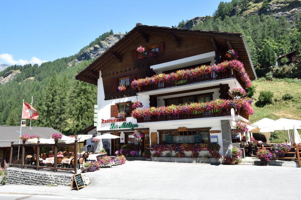 Hotel Les Mélèzes Les Haudères Extérieur photo