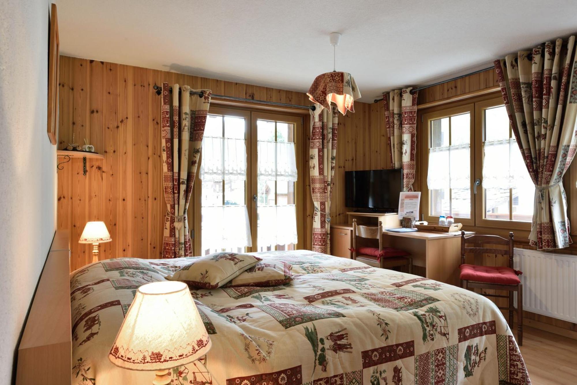 Hotel Les Mélèzes Les Haudères Chambre photo